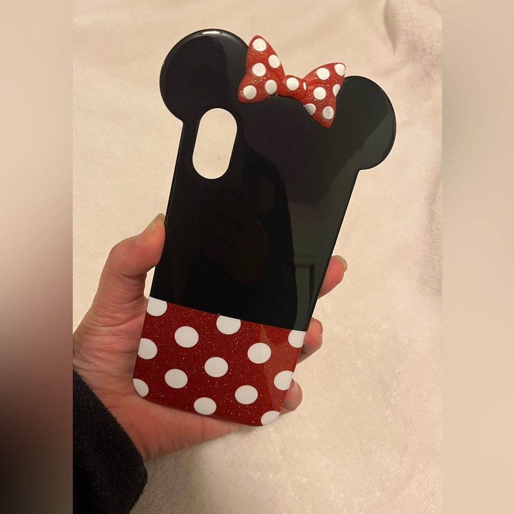 iPhone X Minnie mouse silicone, phone case. 🐭💕